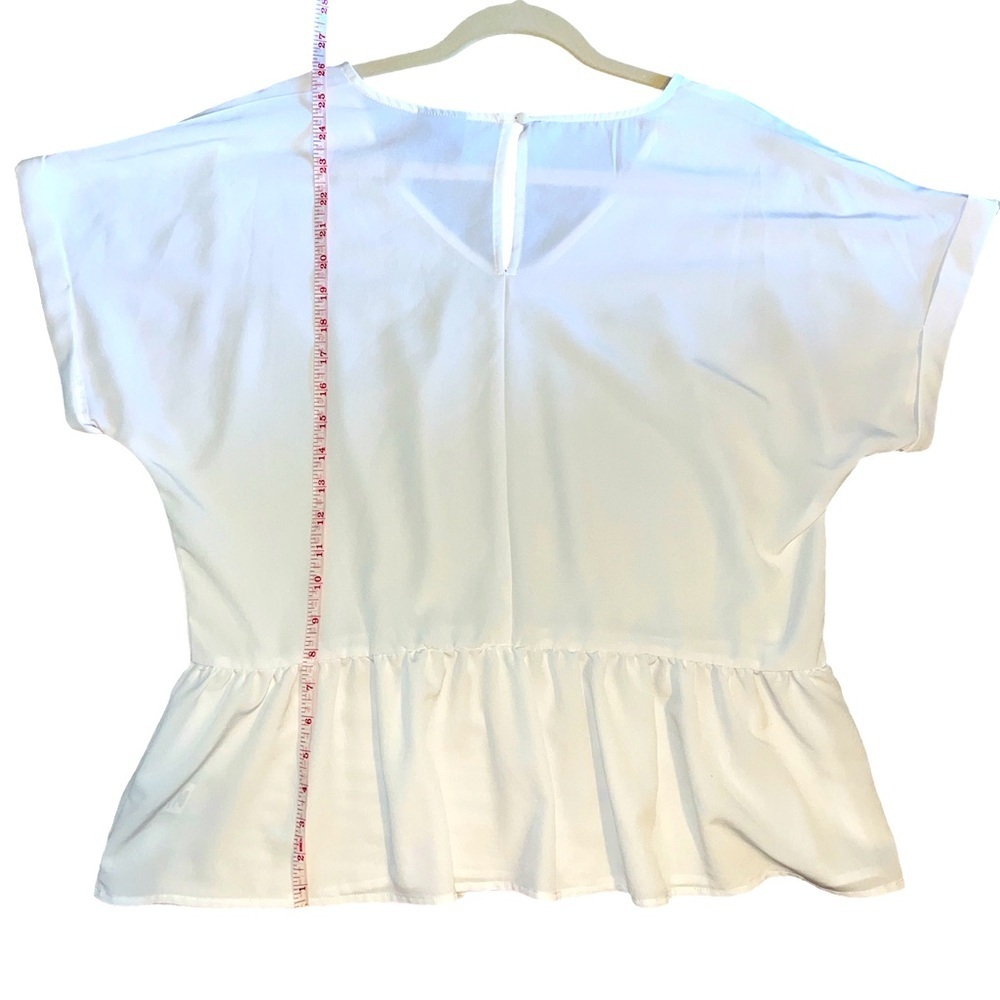 XL boutique white satin top ruffles